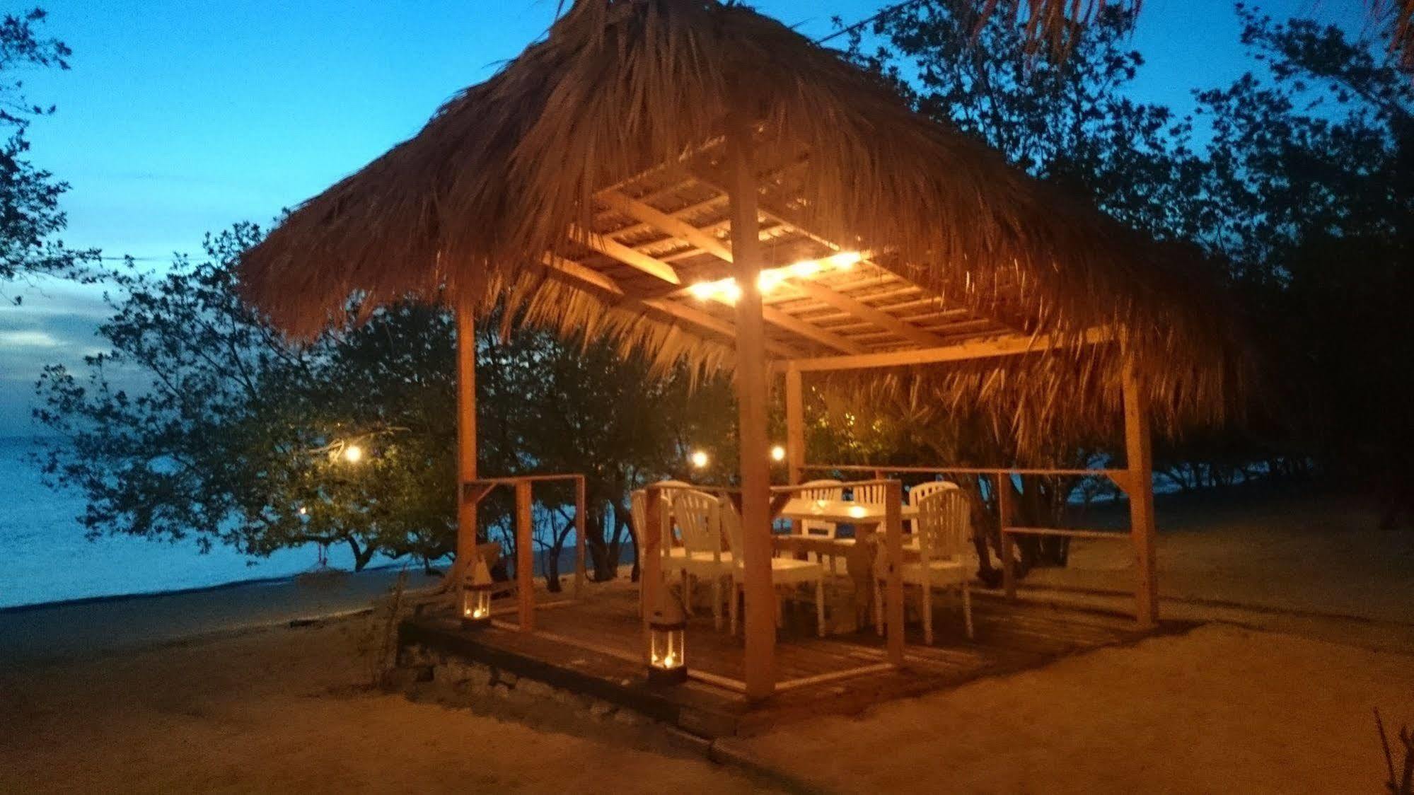 Eco Del Mar Hotel Cabo Rojo Exterior photo